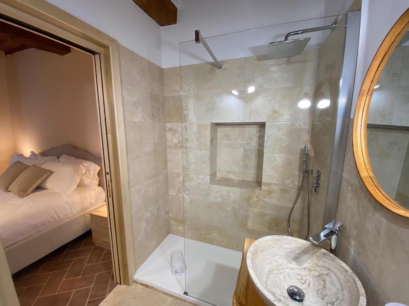 Lastamperia19 Camere-Rooms Montepulciano Stazione エクステリア 写真