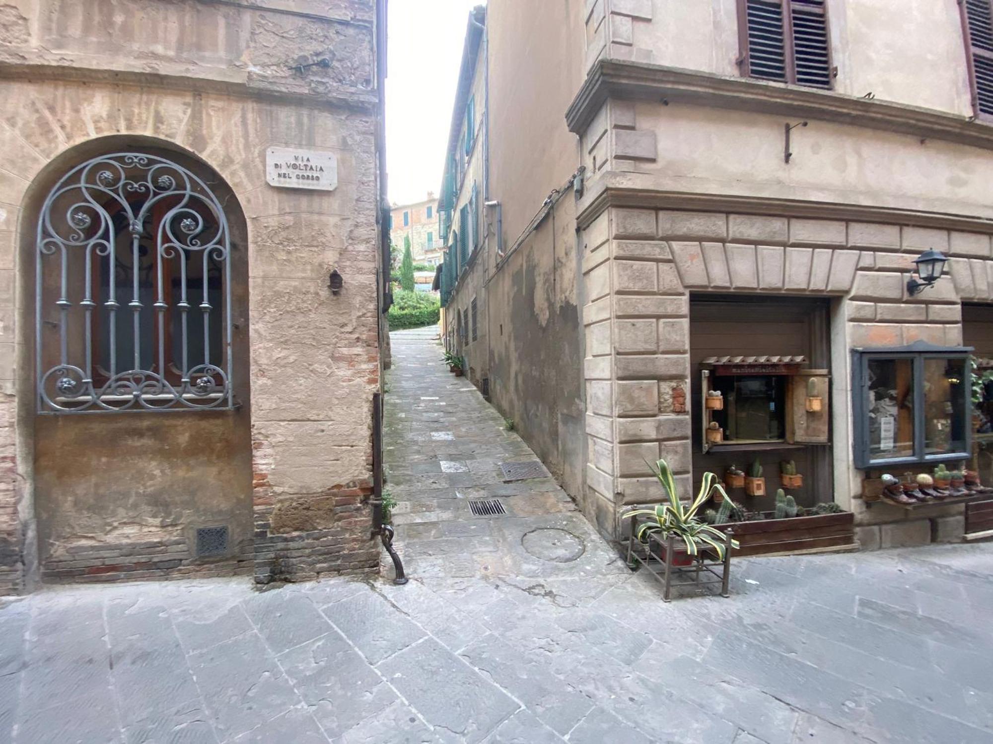 Lastamperia19 Camere-Rooms Montepulciano Stazione エクステリア 写真