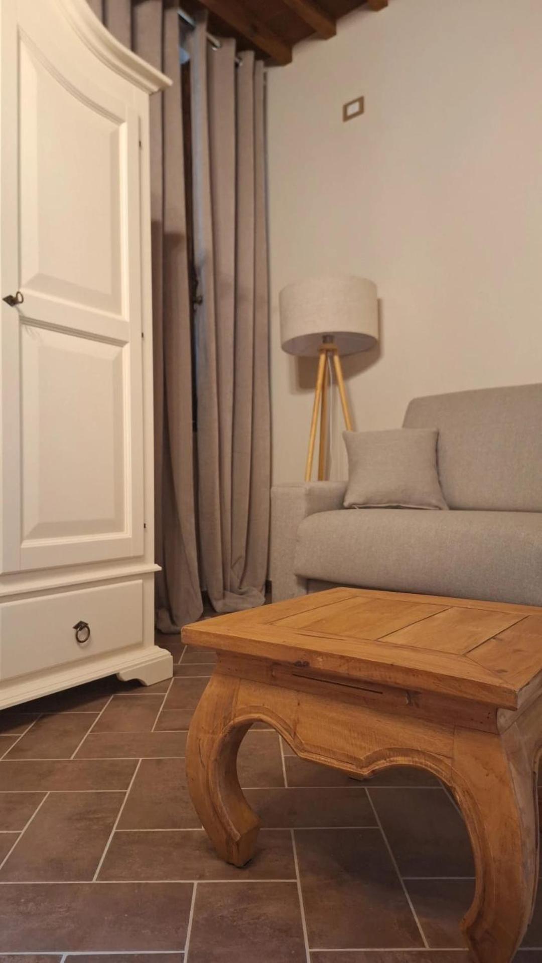 Lastamperia19 Camere-Rooms Montepulciano Stazione エクステリア 写真